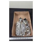 FLATWARE