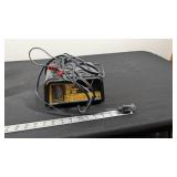 BATTERY CHARGER