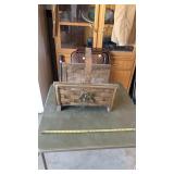 MAGAZINE RACK