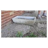 CONCRETE PLANTER