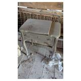 SEWING MACHINE STORAGE TABLE