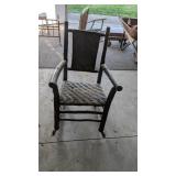 ROCKING CHAIR