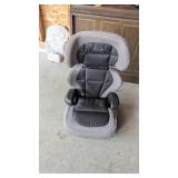 CAR SEAT