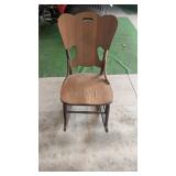 ROCKING CHAIR