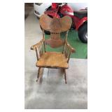 ROCKING CHAIR