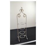 CANDLE HOLDER