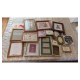 PHOTO FRAMES