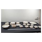 EGGSHELL NAUTILUS DISH SET