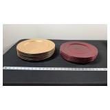 PLASTIC PLATES