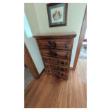 AMERICAN CHEST OF DRAWERS 51' TALL X 34' X 18'