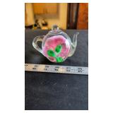 GLASS TEAPOT PAPERWEIGHT