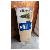 7' LIGHTED CHRISTMAS TREE