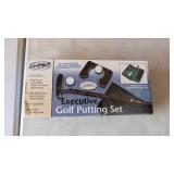 GOLF PUTTING SET