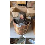 RIVAL ICE CREAM MAKER