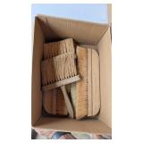 HAND BRUSHES