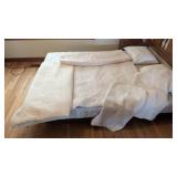 QUEEN SIZE BED SET