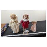 DOLLS