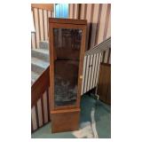GUN CABINET WITH KEY