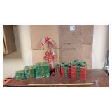 LIGHT UP CHRISTMAS DECORATIONS