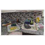 KITCHEN LOT