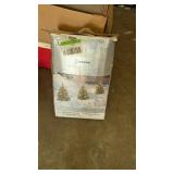 CHRISTMAS TREE LIGHTS