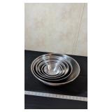 METAL NESTING BOWL SET