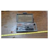 SOCKET SET