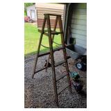 6' LADDER
