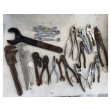 Wrenches & Pliers