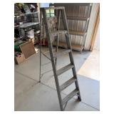 6' Aluminum Ladder