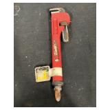 Telescoping Pipe Wrench
