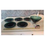 EMERALD GREEN PLATES AND BOWL