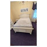 FULL SIZE BED