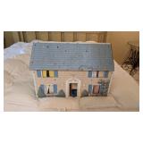 DOLL HOUSE