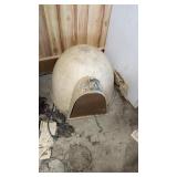 DOG HOUSE