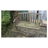 WOODEN BENCH