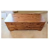 CEDER CHEST