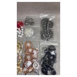 Collection of costume/fashion jewelry