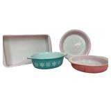Vintage PYREX Snowflake Turquoise Casserole, P