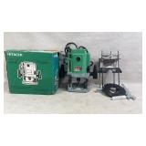 HITACHIM12V Plunge Router