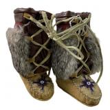 Vintage Baby Native American moccasin boots