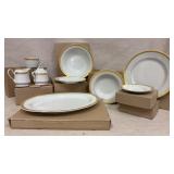 Gabbay Queen Victoria Fine China Place setting 4