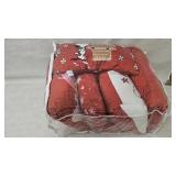 Peanuts Christmas pillows set