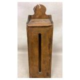 vintage wooden cigarette dispenser 13x4x3