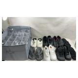 2 pairs of Reebok shoes size 9 air walk shoes