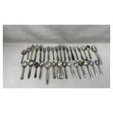 assorted lot of vintage silverplate flatware
