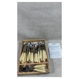 Hampton Silversmiths San Remo Cream Plastic