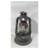 Oil lantern