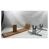 2 rifle stands