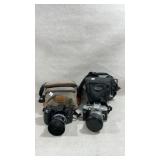 pictured is a Minolta Maxxum 400si 35mm SLR film